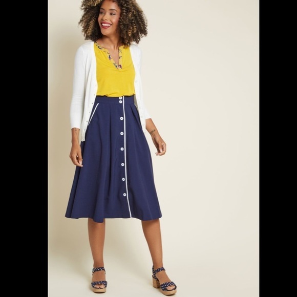 NWOT ModCloth Navy Blue White Trim Midi Skirt New - Picture 2 of 7
